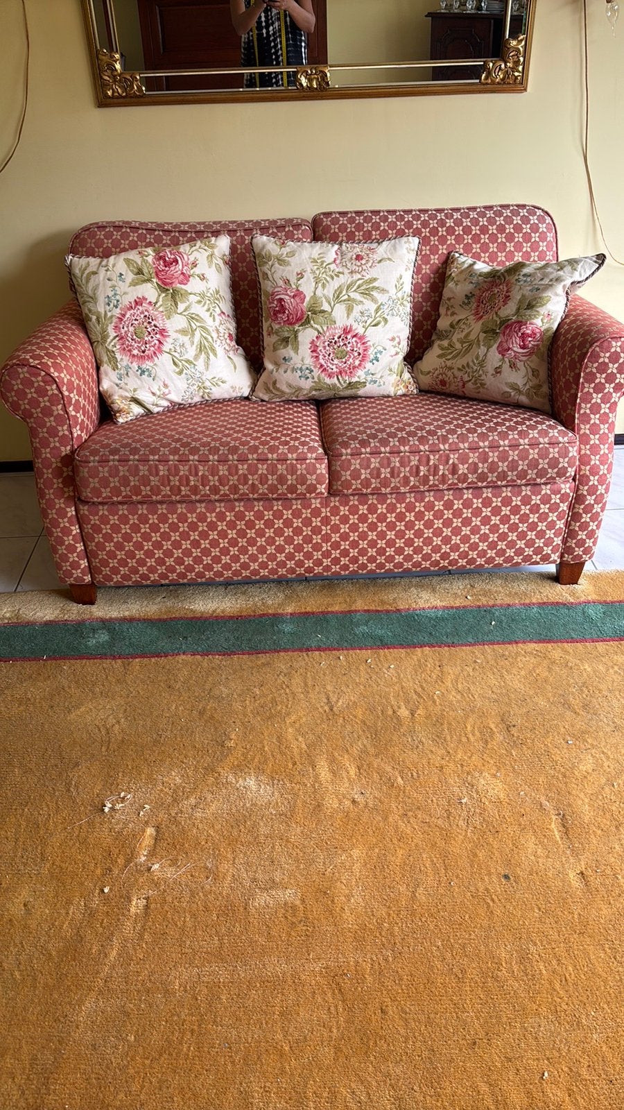 Klassieke 2-zits bank met botanische bloemenkussens  Vintage, Huis en Inrichting, Tweepersoons, 75 tot 100 cm, Ophalen of Verzenden