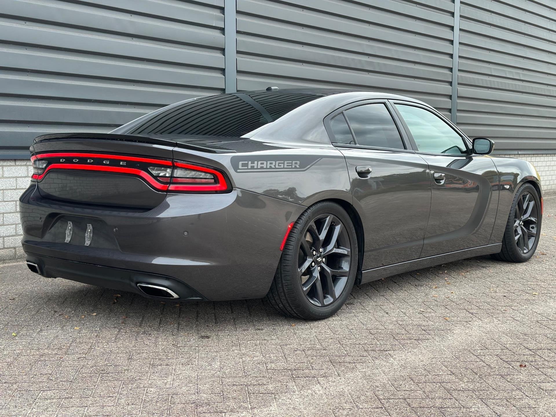 Dodge CHARGER 3.6 SRT V6 AUT NAVI LEER XENON 20” APK, Auto's, Dodge, Gebruikt, Bedrijf, 3605 cc, Sedan