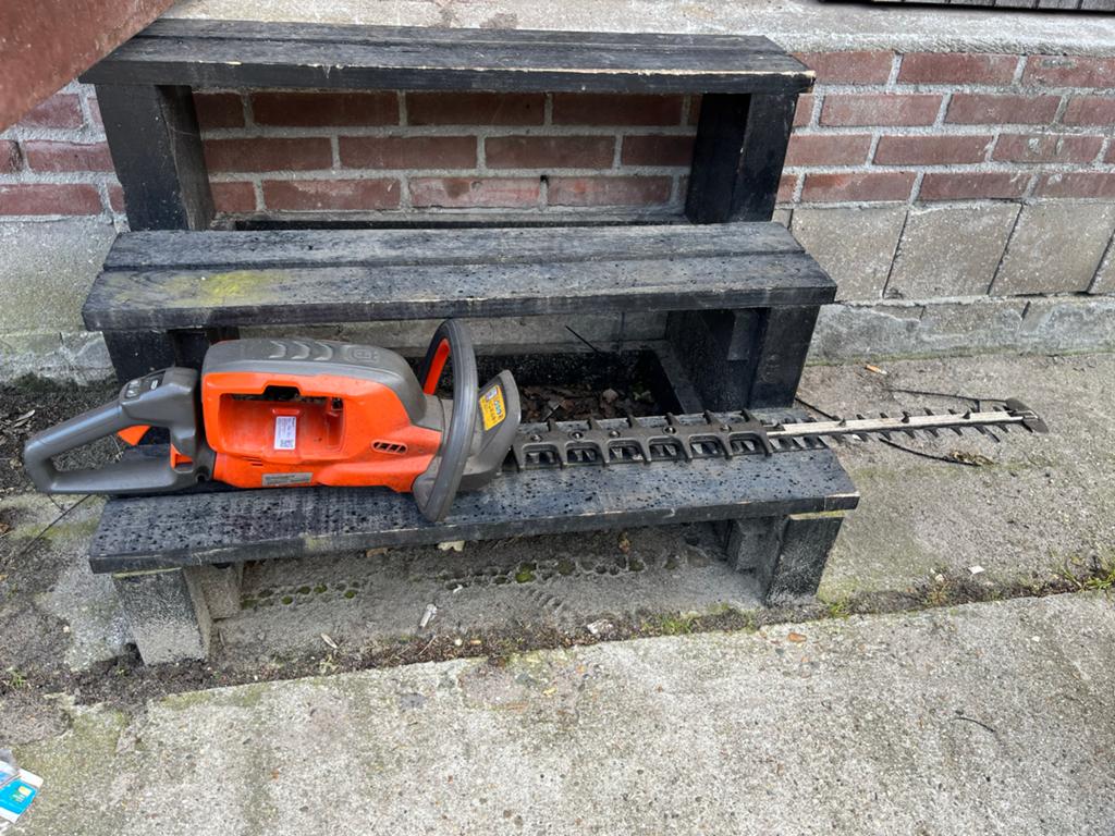 Husqvarna 522iHD75 Accu Heggenschaar, Ophalen, Gebruikt, Accu