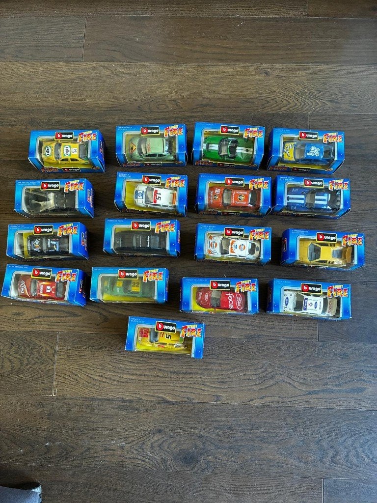 18 x Bburago Street Fire 1:43 Originele Doos, Ophalen of Verzenden, Nieuw, Auto, Overige merken