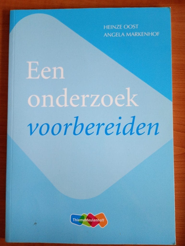 Boek: een onderzoek voorbereiden, Ophalen of Verzenden, Zo goed als nieuw, Overige niveaus, ThiemeMeulenhoff