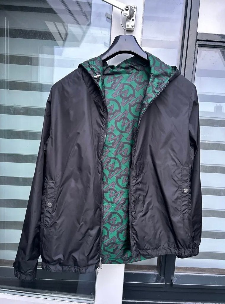 Moncler Reversible Jacket Limited, Ophalen of Verzenden, Zo goed als nieuw, Maat 48/50 (M), Zwart