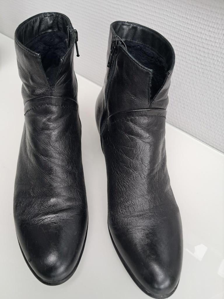 Schoenen laarsjes Carmens Kleur : Zwart Maat : 40, Kleding | Dames, Schoenen, Zwart, Lage of Enkellaarzen, Ophalen of Verzenden