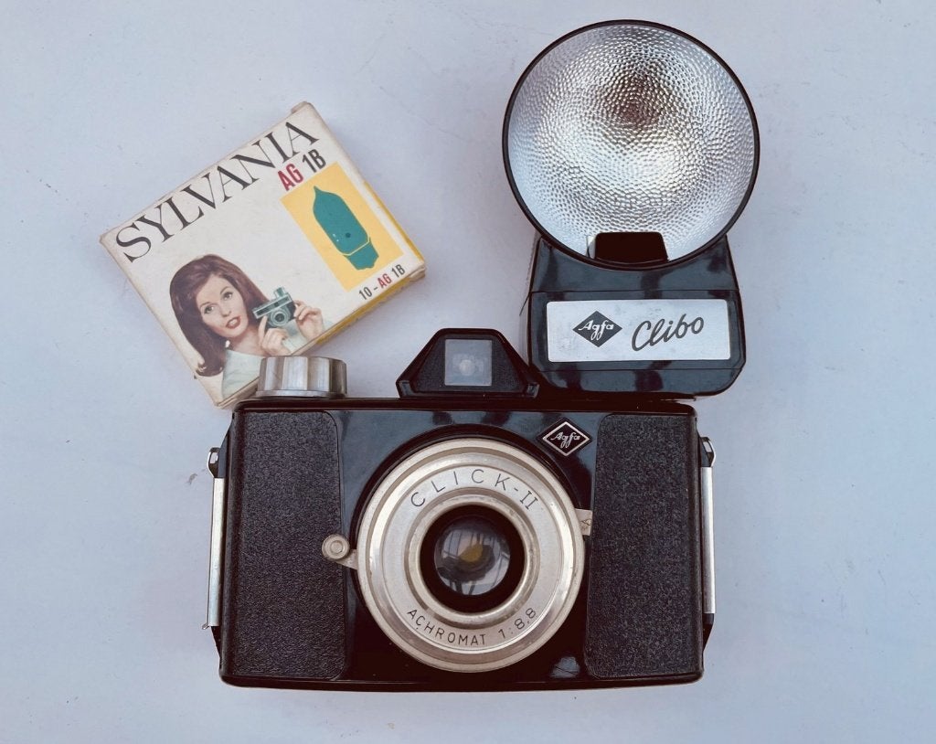 Agfa Click 2 met Clibo en flitslampjes als getoond -> 15€, Ophalen of Verzenden, Compact, Overige Merken