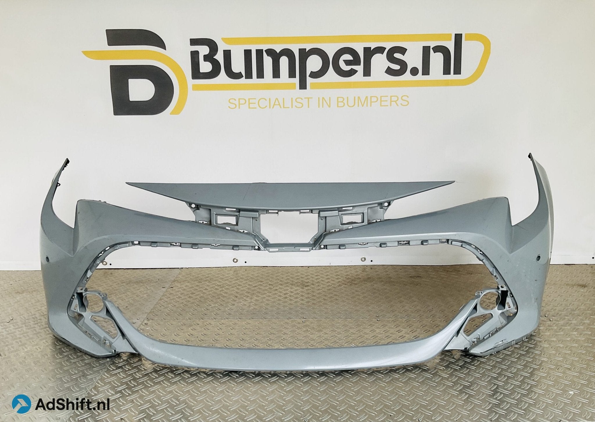 Bumper Toyota Corolla 6xpdc 2018-2024 52119-02P40 Voorbumper