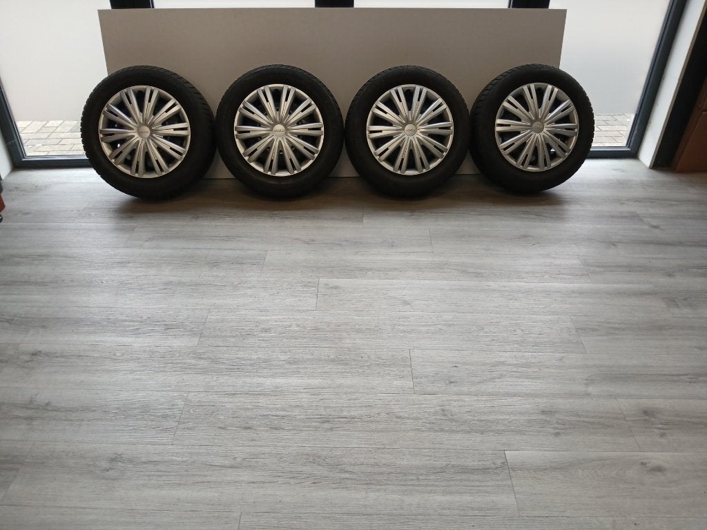 Winter Wielenset Nissan Note 2006-2013 15INCH staal!!, Ophalen, Gebruikt, 15 inch, 175 mm