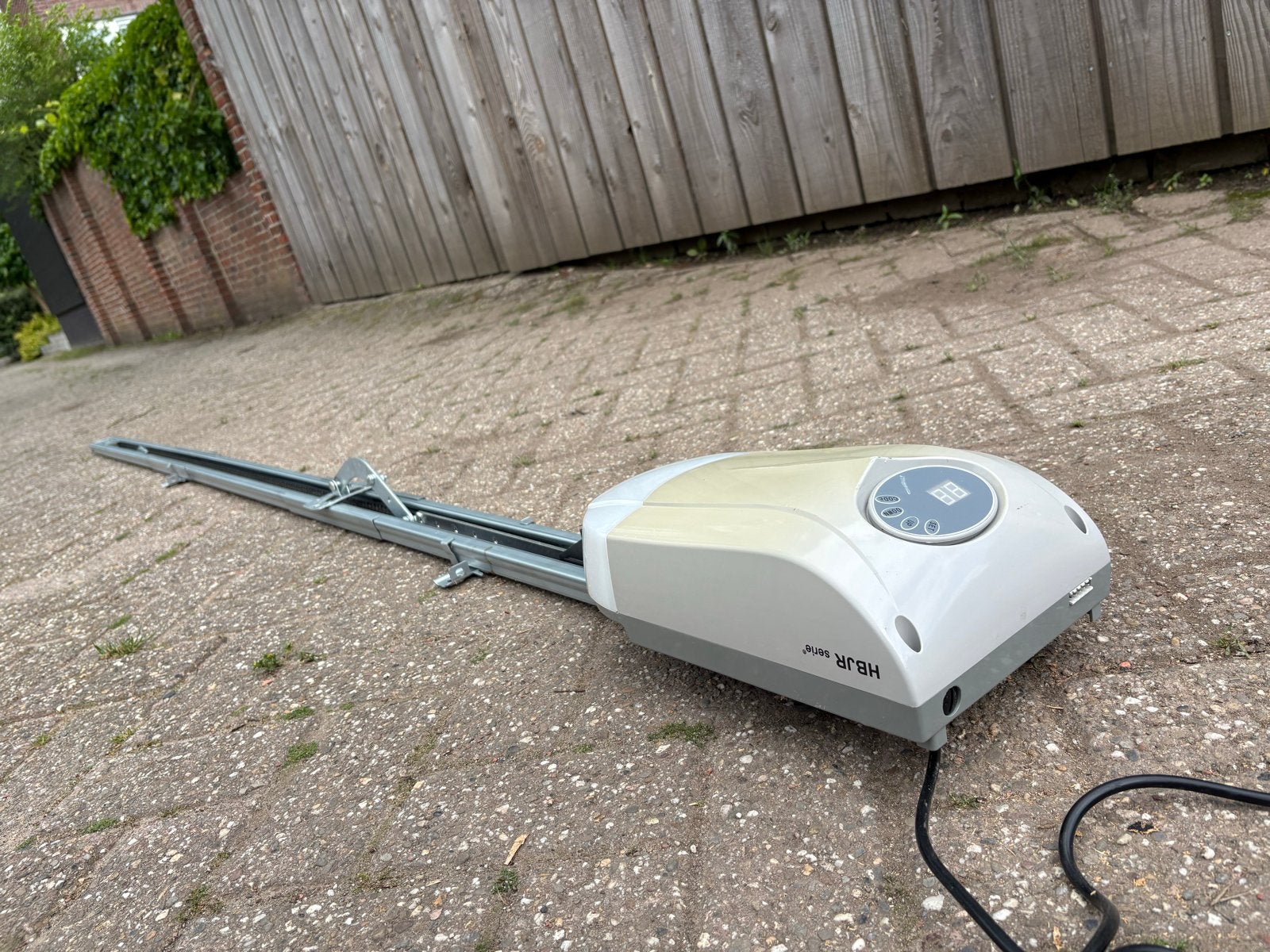 Elektrische garagedeuropener HBJR-600 met ketting, Ophalen, Gebruikt