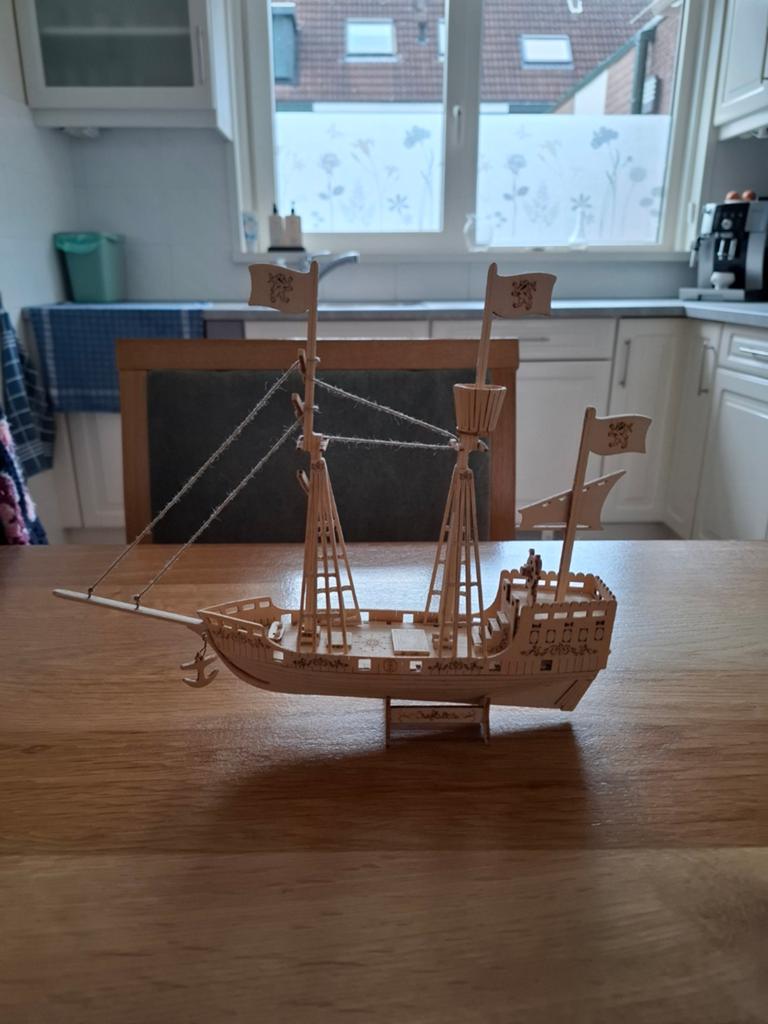 Houten 3D Puzzel Set: Bootje, Auto, Luchtballon, Ophalen, Zo goed als nieuw, Groter dan 1:32, Overige merken