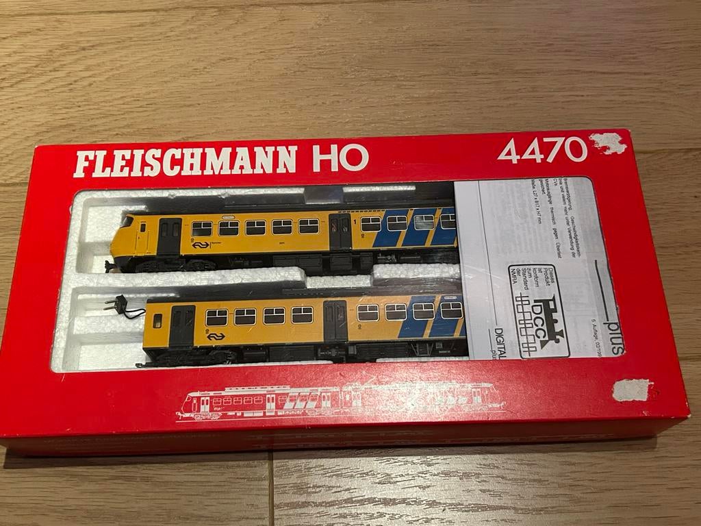 Fleischmann HO Treinset NS Plan Y 4470 - Sprinter / Digitaal, Treinset, Gelijkstroom, Fleischmann, Ophalen of Verzenden