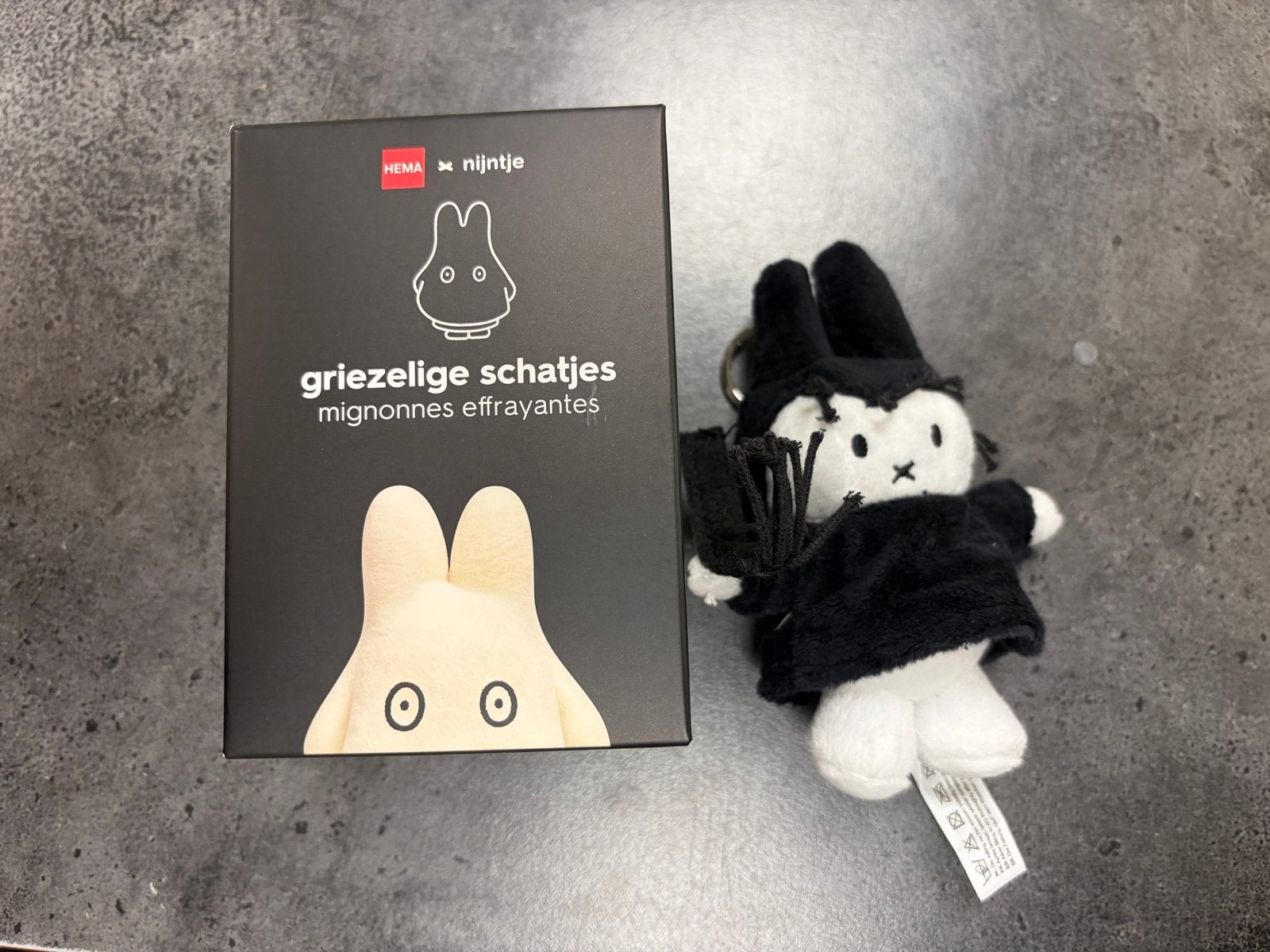 Hema x Nijntje Griezelige Schatjes Sleutelhanger, Met doos, Hema, Ophalen of Verzenden, Klein (minder dan 20 cm)