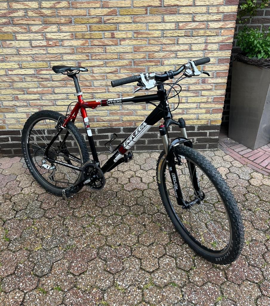 Univega HT-530 26”  MTB, Fietsen en Brommers, Fietsen | Mountainbikes en ATB, Gebruikt, Hardtail, Velgrem, 53 tot 57 cm