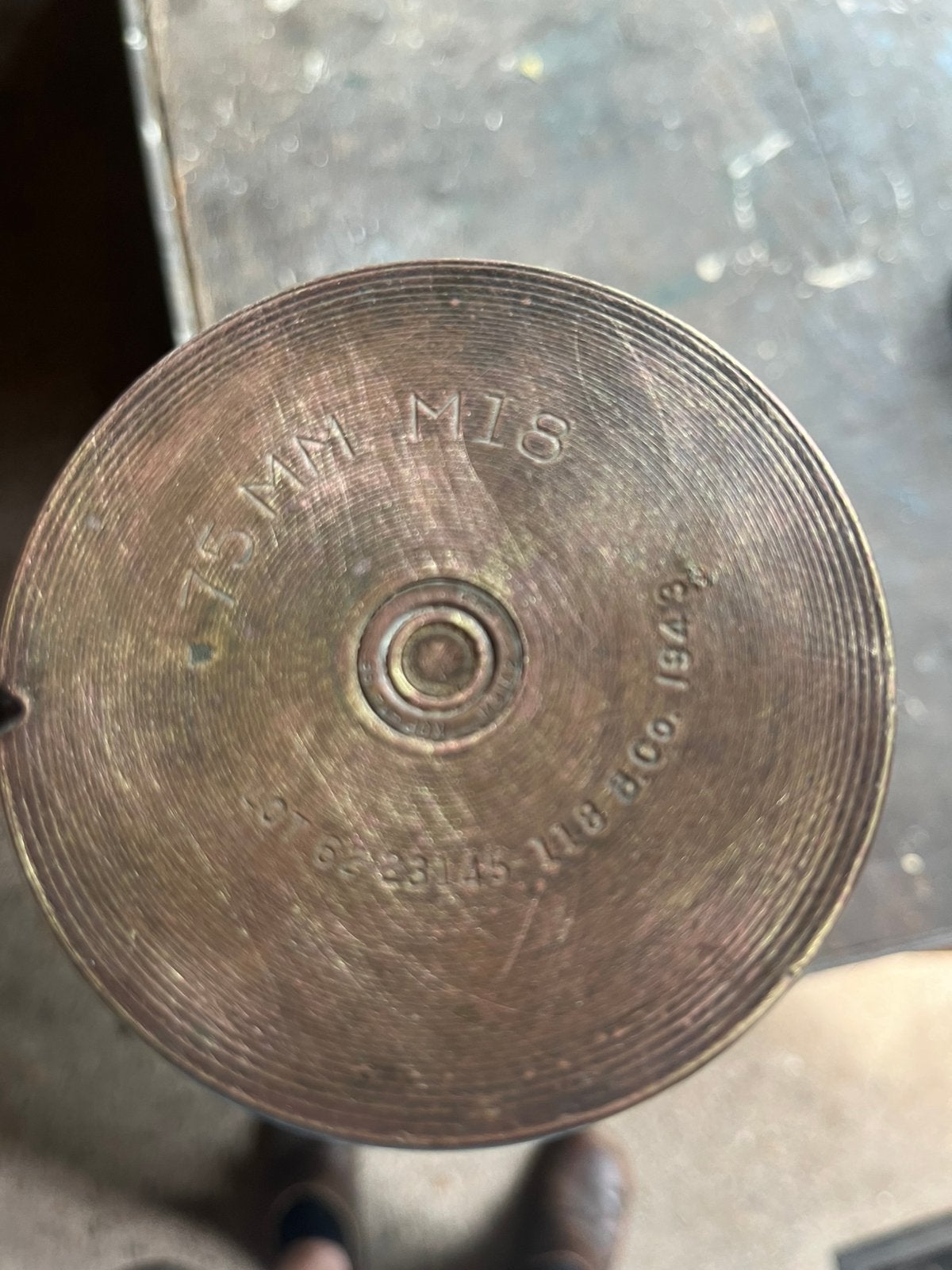 Te koop  een messing huls uit 1943   75 mm   M18, Ophalen, Gebruikt