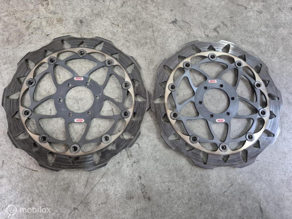 ABM full floating zwevende wave remschijven Monster SS 916, Gebruikt, Factorystore.service@ducati.com, Ophalen of Verzenden, Via Antonio Cavalieri Ducati, 74/5, 74/6, 40132 Bologna BO