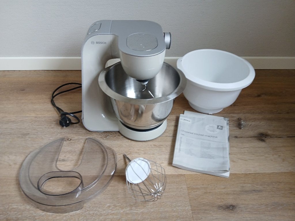 Bosch Mum 5 keukenmachine crème, Gebruikt, Ophalen of Verzenden, Vaatwasserbestendig, 3 snelheden of meer
