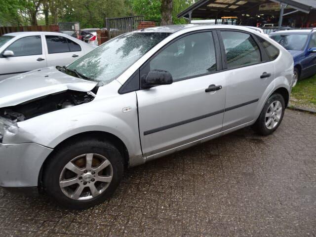 Ford Focus bj 2007 1.6 16v benz FYDB  5deurs voor demontage., Gebruikt, -, -, Ophalen of Verzenden
