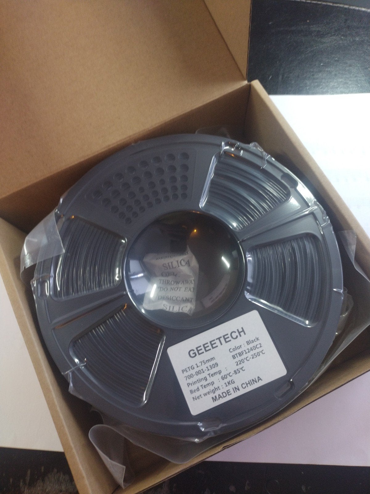 PETG zwart/geel/roze/transparant 1KG NIEUW (9 rollen), Computers en Software, 3D-printerbenodigheden, Ophalen of Verzenden, Nieuw