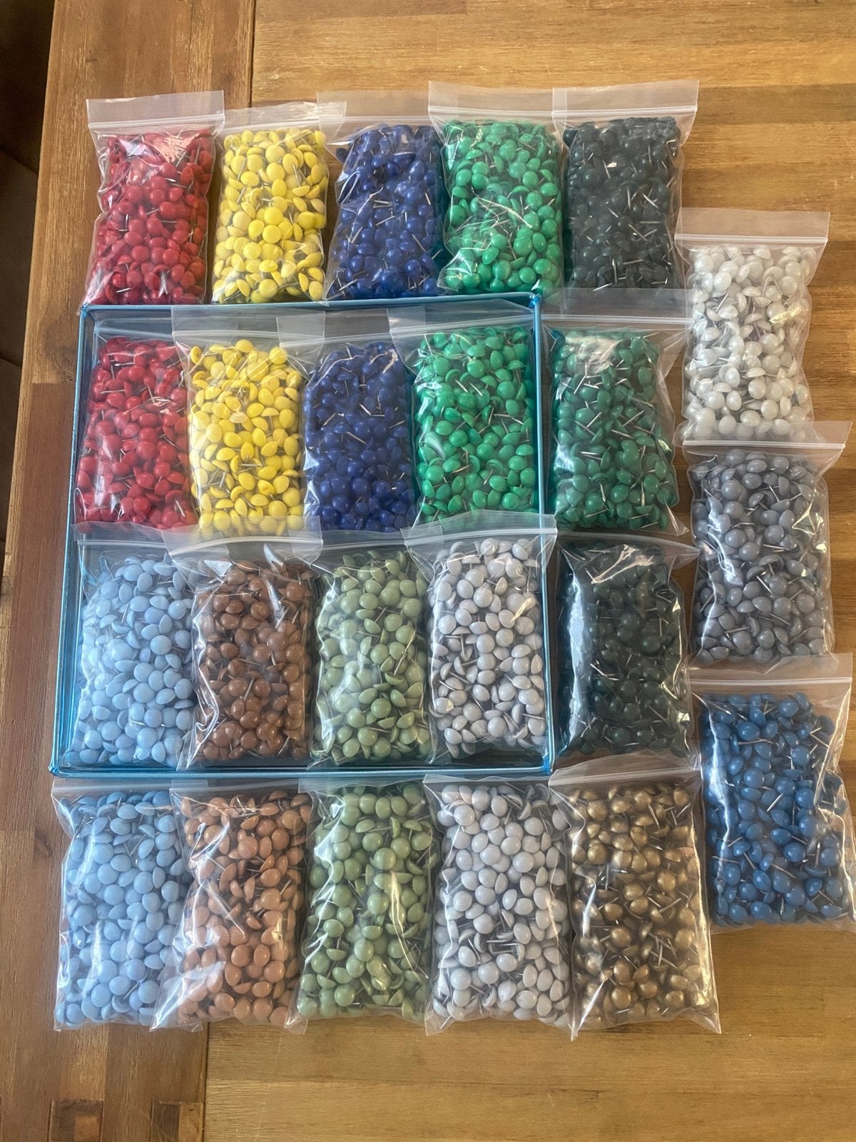 Zakjes stoffeerders nagels 150 st per zakje, Ophalen of Verzenden, Zo goed als nieuw
