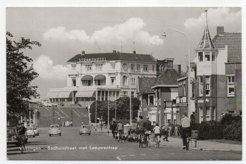Vlissingen Badhuisstraat Leeuwentrap auto's VW Kever 1965, Ophalen, 1960 tot 1980, Gelopen, Zeeland