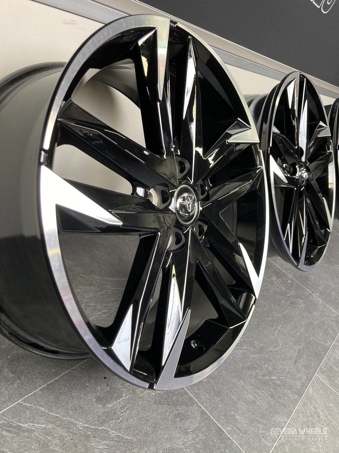 19” originele Toyota C-HR velgen 5x114.3 CCX, 19 inch, Gebruikt, Velg(en), -