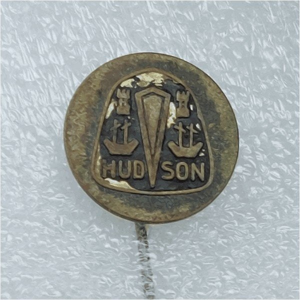 SP1100 Speldje Hudson, Verzamelen, Ophalen of Verzenden, Gebruikt, Overige onderwerpen