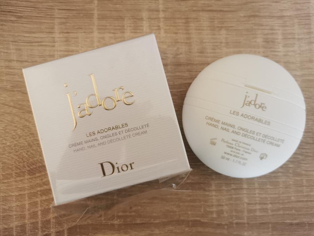 Te koop: J'adore Les Adorables crème 50ml, Sieraden, Tassen en Uiterlijk, Uiterlijk | Cosmetica en Make-up, Beige, Nieuw, Ophalen of Verzenden