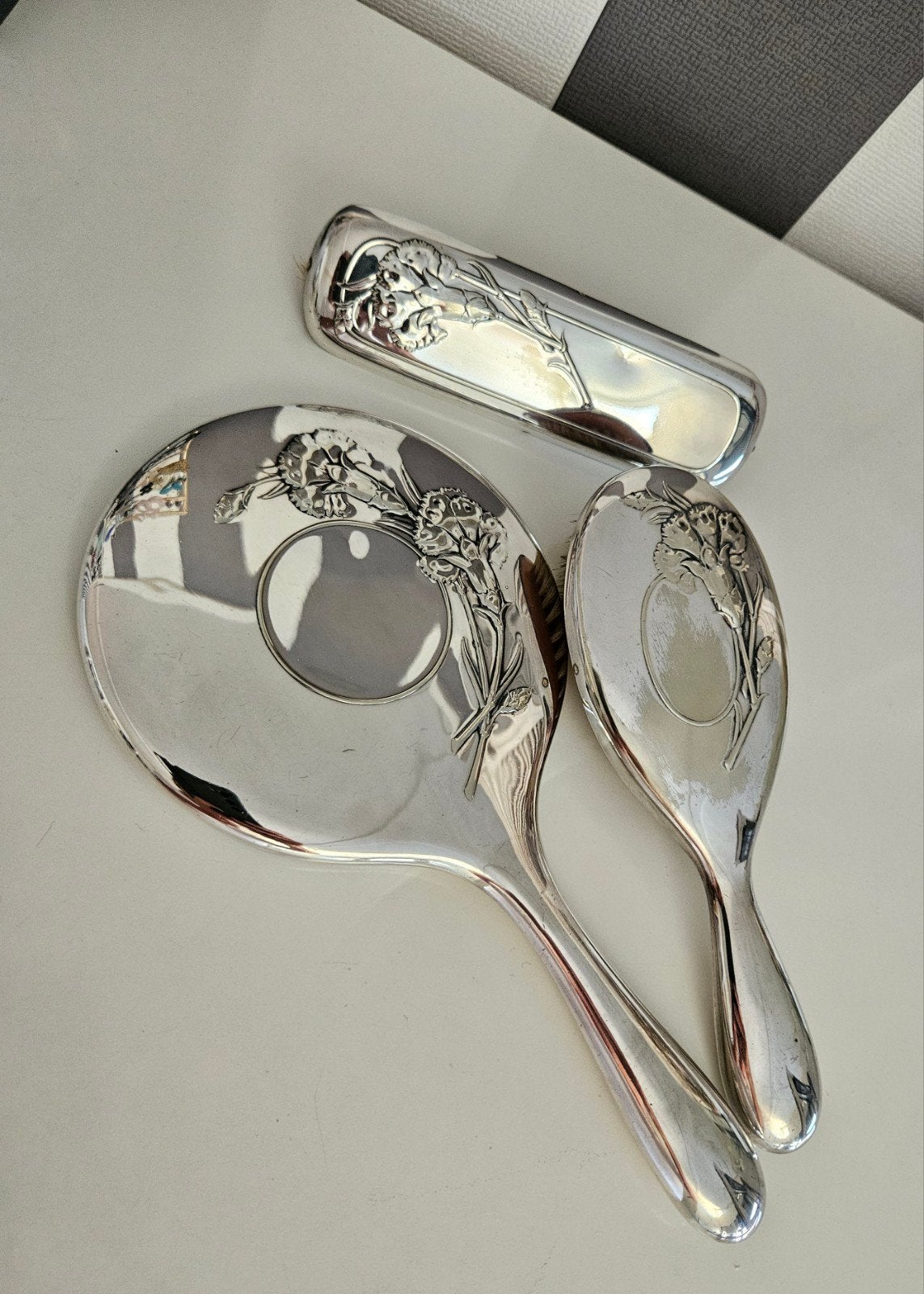 Vintage  1945 verzilverde spiegel en borstels set E Gero 90, Antiek en Kunst, Ophalen of Verzenden