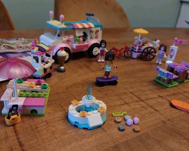 Lego Friends 41030, 10727 en 561608 ijssalon, Lego, Friends, Ophalen of Verzenden, Zo goed als nieuw