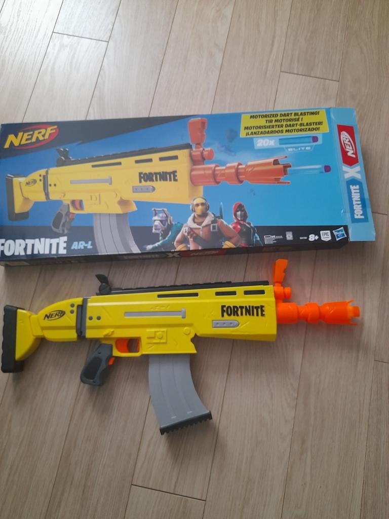 FORTNITE NERF ZGAN MET DOOS, Ophalen of Verzenden, Zo goed als nieuw