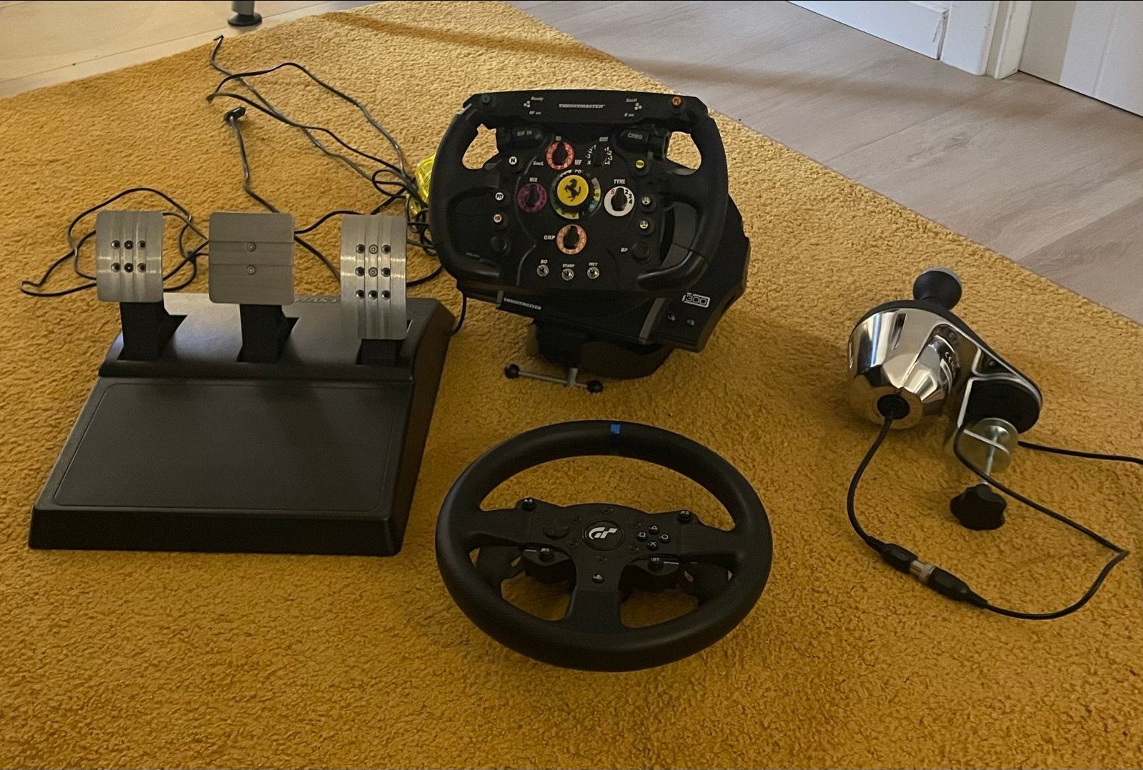 Thrustmaster T300RS GT Edition racestuur met pedalen, Ophalen, Racestuur, Force feedback, Zo goed als nieuw