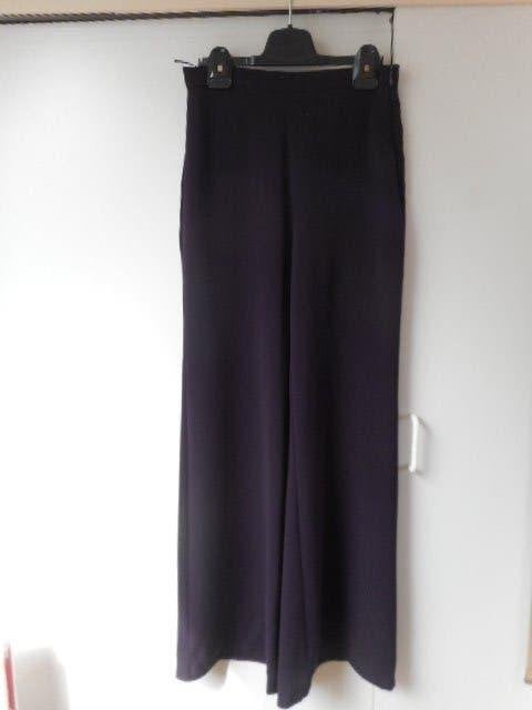 Donkerpaarse Pallazzo broek van Ariella, London, Paars, Ophalen of Verzenden, Zo goed als nieuw, Ariella
