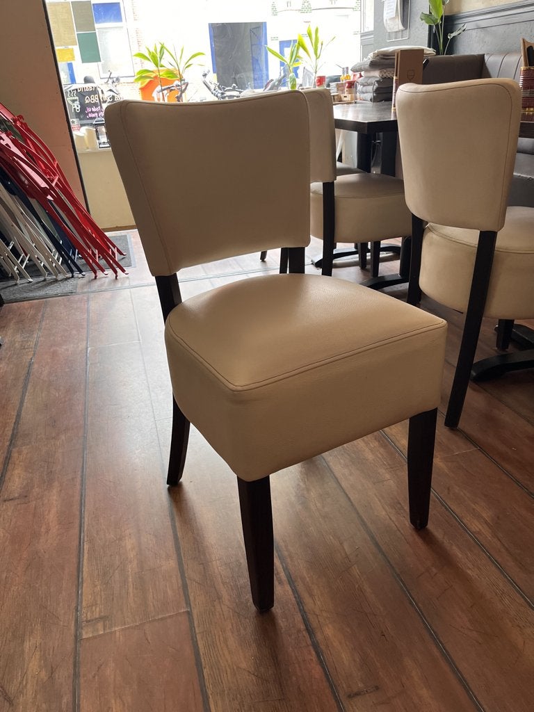 20 x Kunstleer Stoelen G-Line, Huis en Inrichting, Stoelen, Wit, Vijf, Zes of meer stoelen, Ophalen, Leer