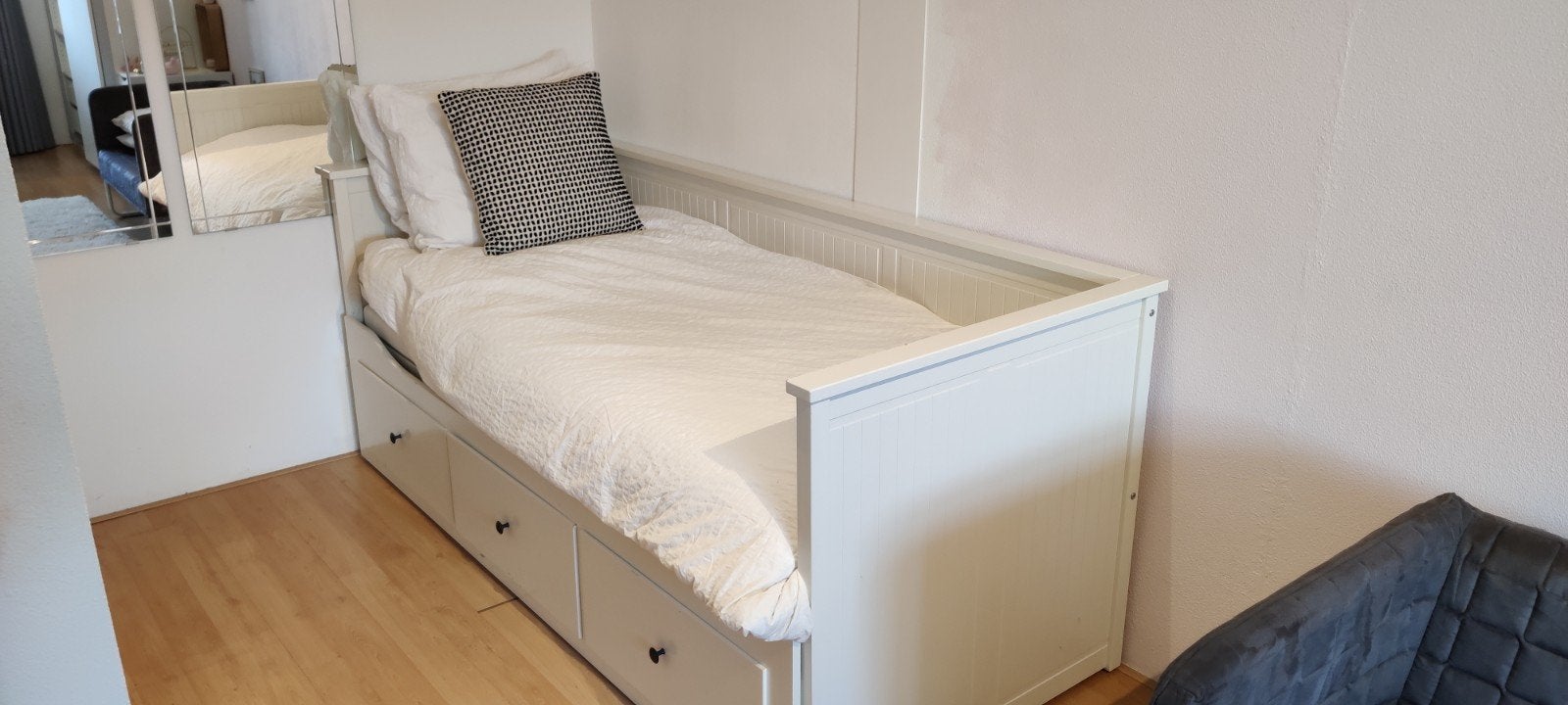 Ikea Hemnes Uitschuifbaar Bed met Lades, Ophalen, Modern, Scandinavisch, Wit, Tweepersoons