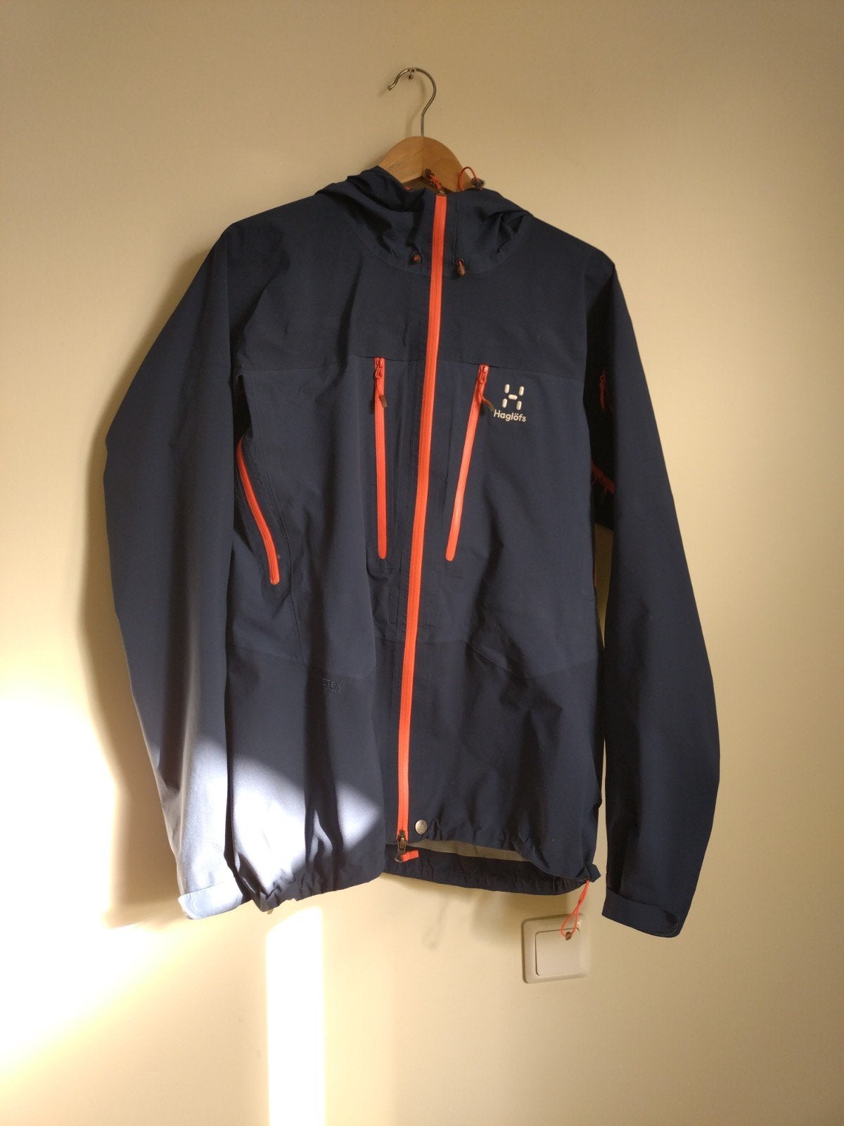 Haglofs Spitz Goretex Pro, Ophalen of Verzenden, Zo goed als nieuw, Kleding