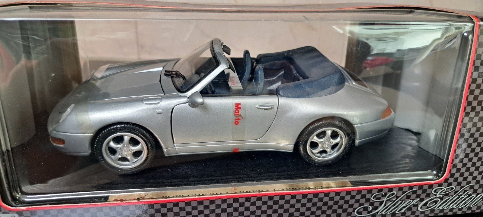 Maisto Porsche 911 Carrera Cabriolet (993) - 3x beschikbaar, Ophalen of Verzenden, Nieuw, Auto, Maisto
