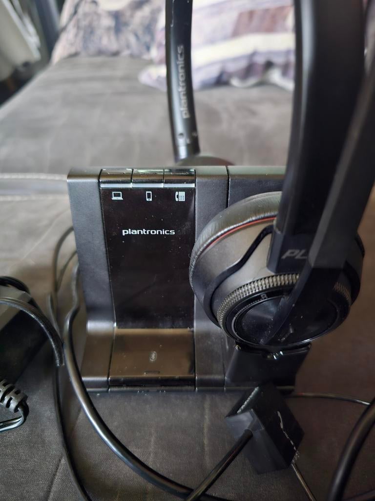 Te koop Plantronics PLT headset, Computers en Software, Headsets, Gebruikt, Volumeregelaar, Plantronics, On-ear