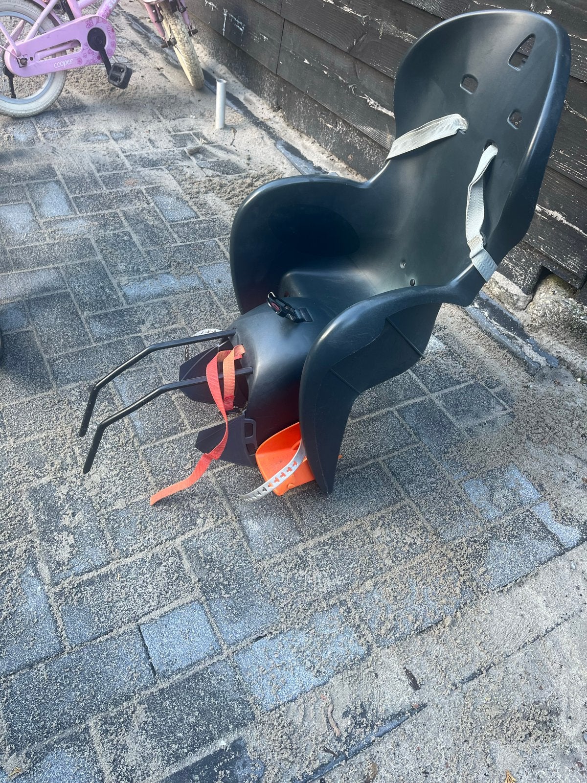 Stevig Achterzitje voor Fiets - Comfortabel en Veilig, Ophalen, Achterzitje, 9 t/m 18 kg, Gebruikt