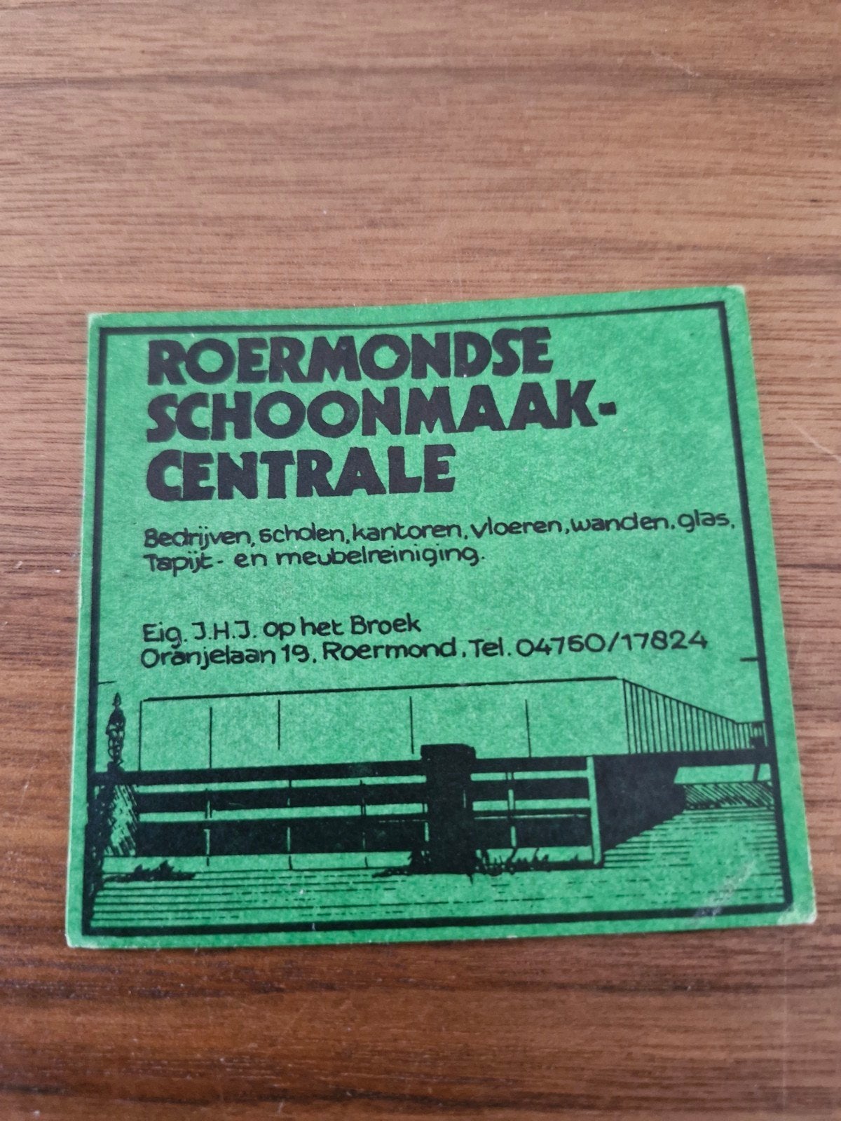 9440 Vintage sticker Roermondse Schoonmaak Centrale, Verzamelen, Ophalen of Verzenden, Gebruikt, Bedrijf of Vereniging