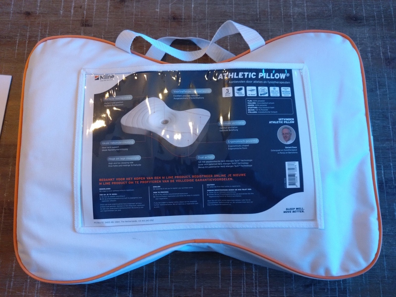 Mline Athletic Pillow + 2 bijbehorende kussenslopen, Ademend, Eenpersoons, Wit, Ophalen of Verzenden