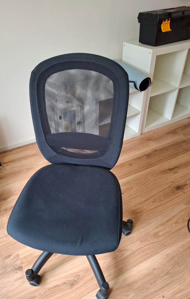 Zwarte Bureaustoel met Mesh Rugleuning, Huis en Inrichting, Bureaustoelen, Ophalen