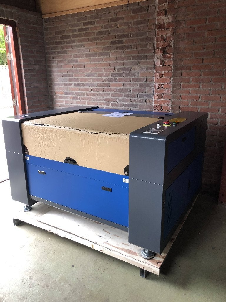 Lasermachine 100W co2 inclusief koeler, Ophalen, Gebruikt