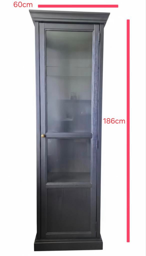Zwarte vitrinekast ikea met glazen planken, Huis en Inrichting, Met deur(en), Glas, Modern klassiek, Zo goed als nieuw