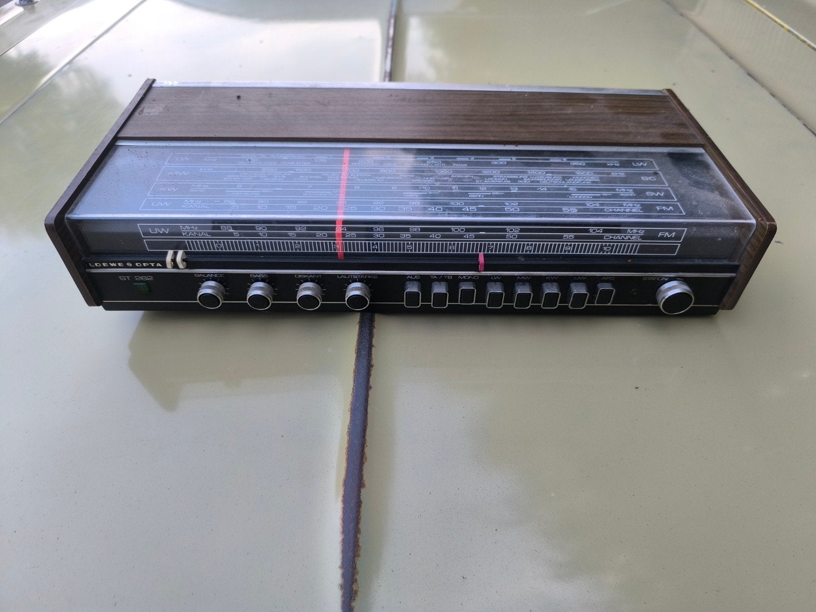 Loewe Opta ST 262 Vintage Radio, Ophalen of Verzenden, Gebruikt, Radio