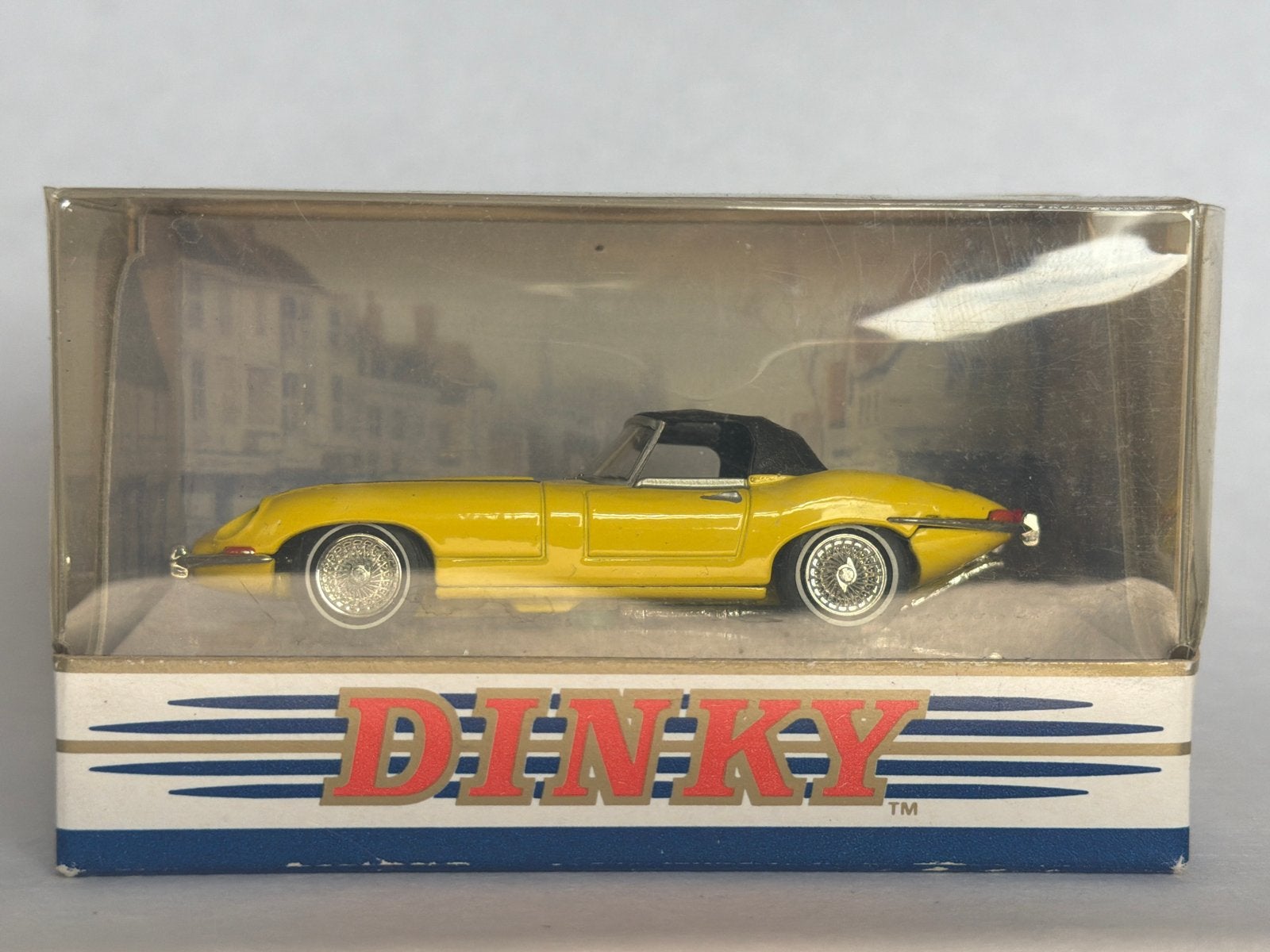 Dinky Toys 1967 Jaguar E Type MK 1½ - Geel, 1:50 of kleiner, Auto, Zo goed als nieuw, Ophalen