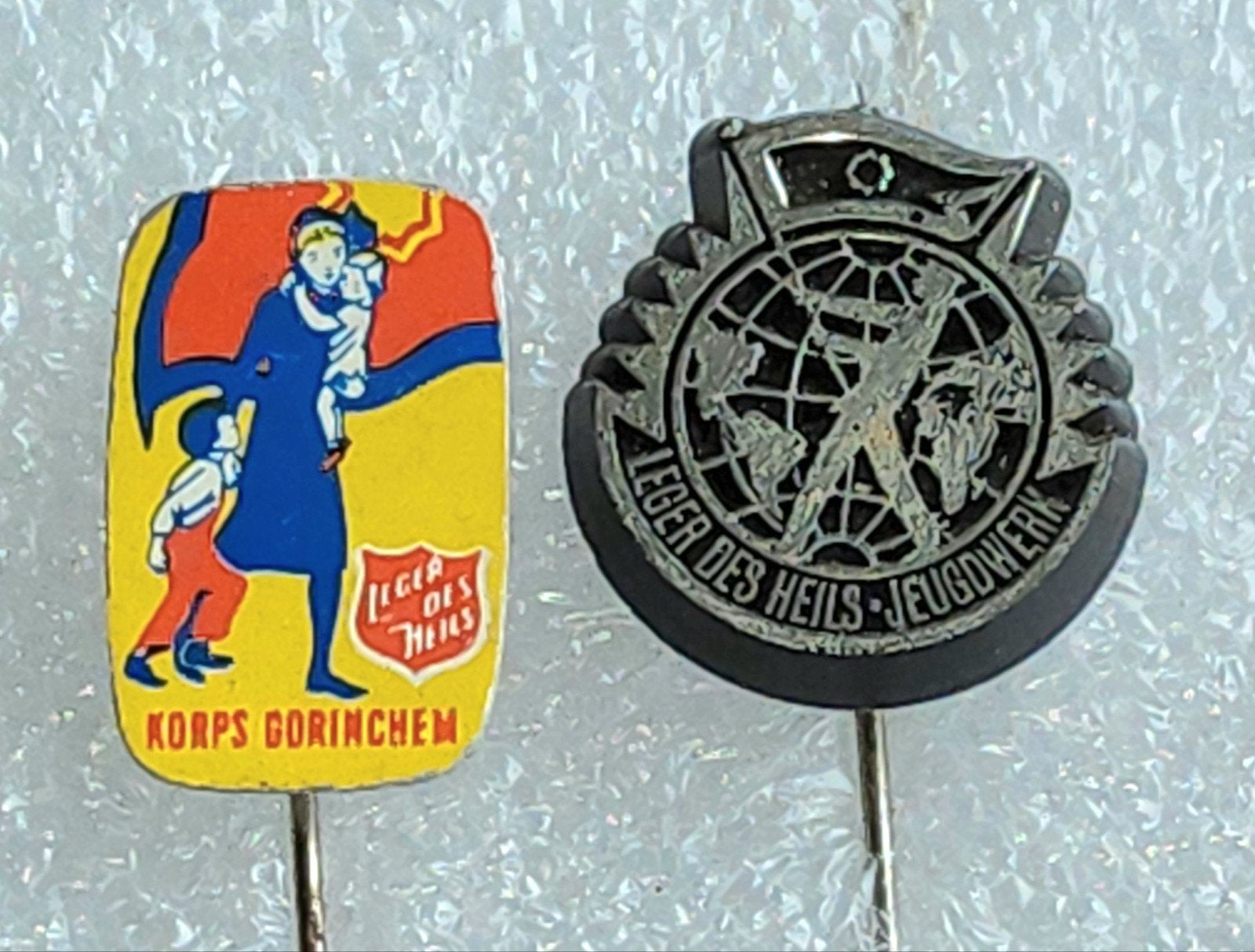 2 Speldjes Leger des Heils - Korps Gorinchem & Jeugdwerk, Ophalen of Verzenden, Gebruikt, Overige onderwerpen, Speldje of Pin
