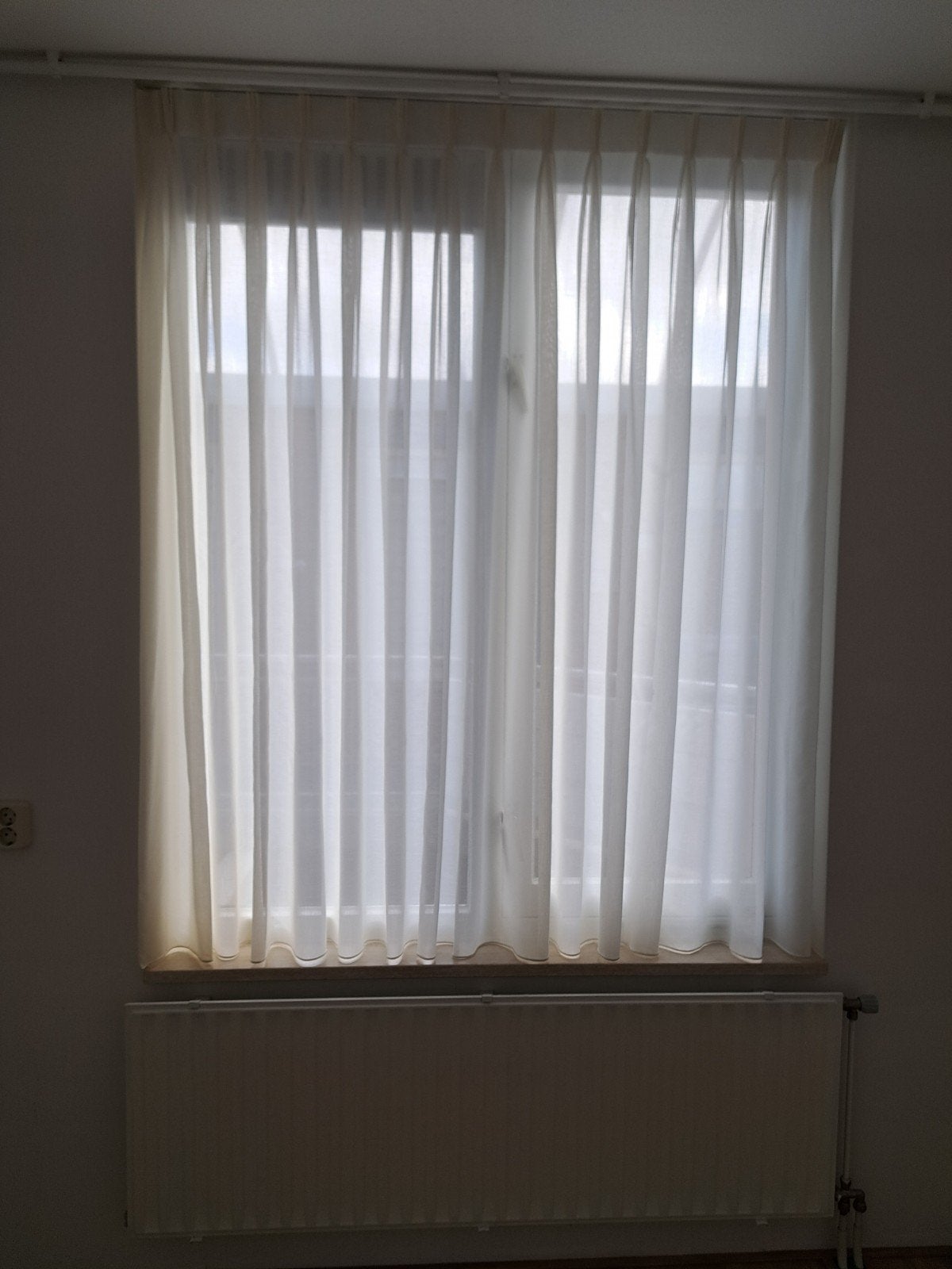 2 x Lichtdoorlatende vitrage gordijnen - Wit inbetween, Vitrage, Overige merken, Wit, Ophalen of Verzenden