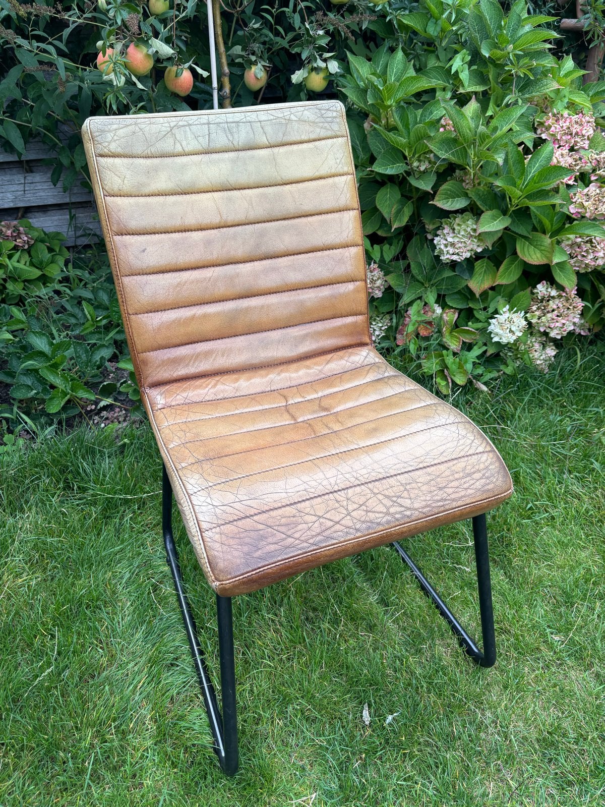 4 Goossens stoelen: 2 leer bruin, 2 imitatieleer groen, Huis en Inrichting, Stoelen, Ophalen, Gebruikt, Overige kleuren, Leer