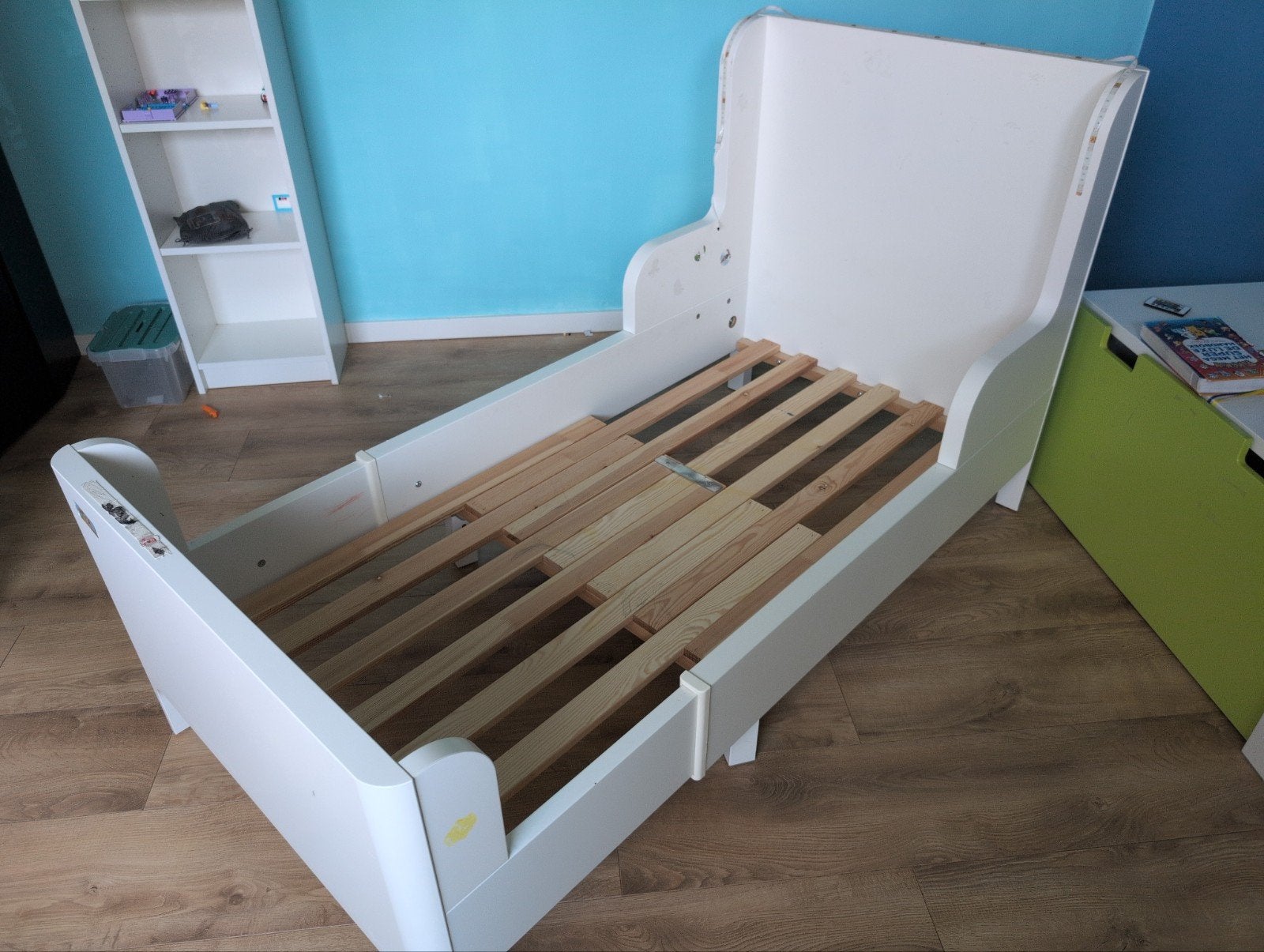 IKEA Busunge Wit kinderbed met lattenbodem, meegroeien, Ophalen, Gebruikt, 70 tot 85 cm, Lattenbodem