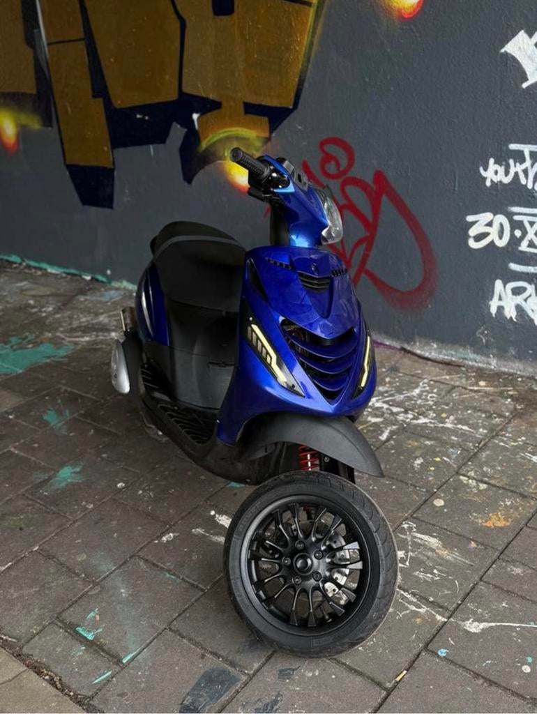 GEZOCHT: zip 70cc    TOT €1500, Ophalen of Verzenden, Zo goed als nieuw, Zip