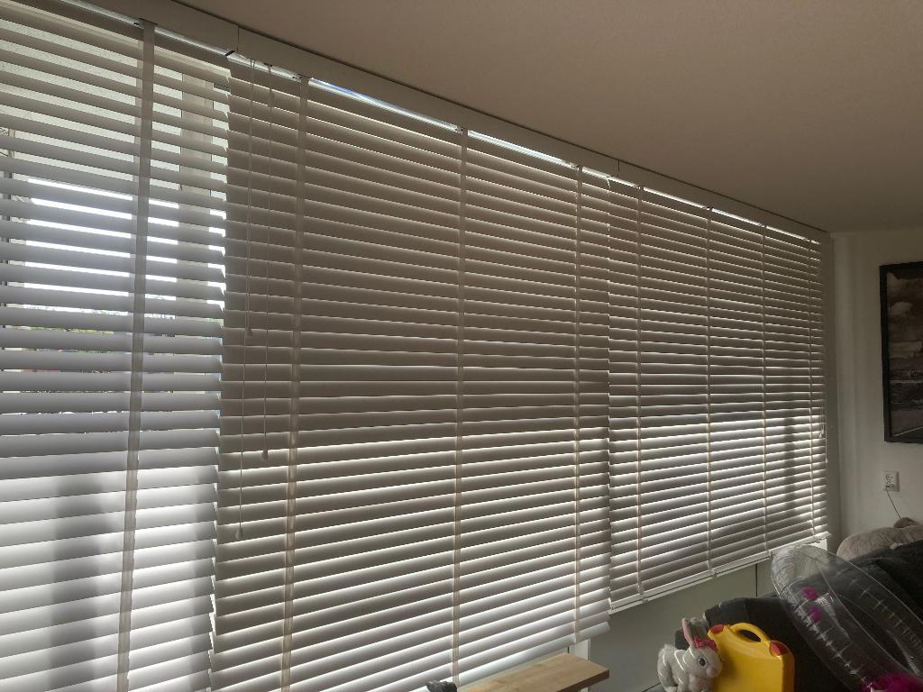 Houten jaloezieën, Ophalen, Gebruikt, Wit, 150 tot 200 cm
