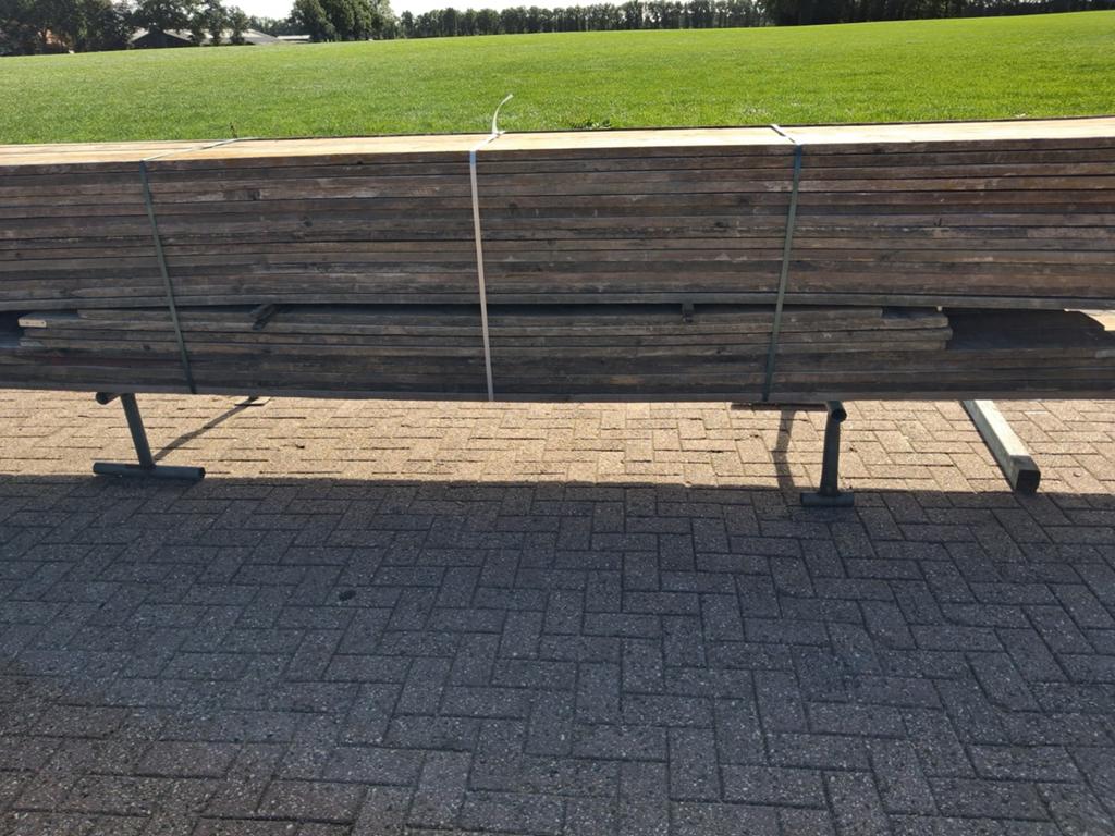 Steigerplanken, Ophalen, Hout